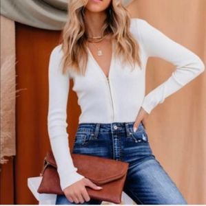 VICI Zaria Collared Long Sleeve Zip-up Top